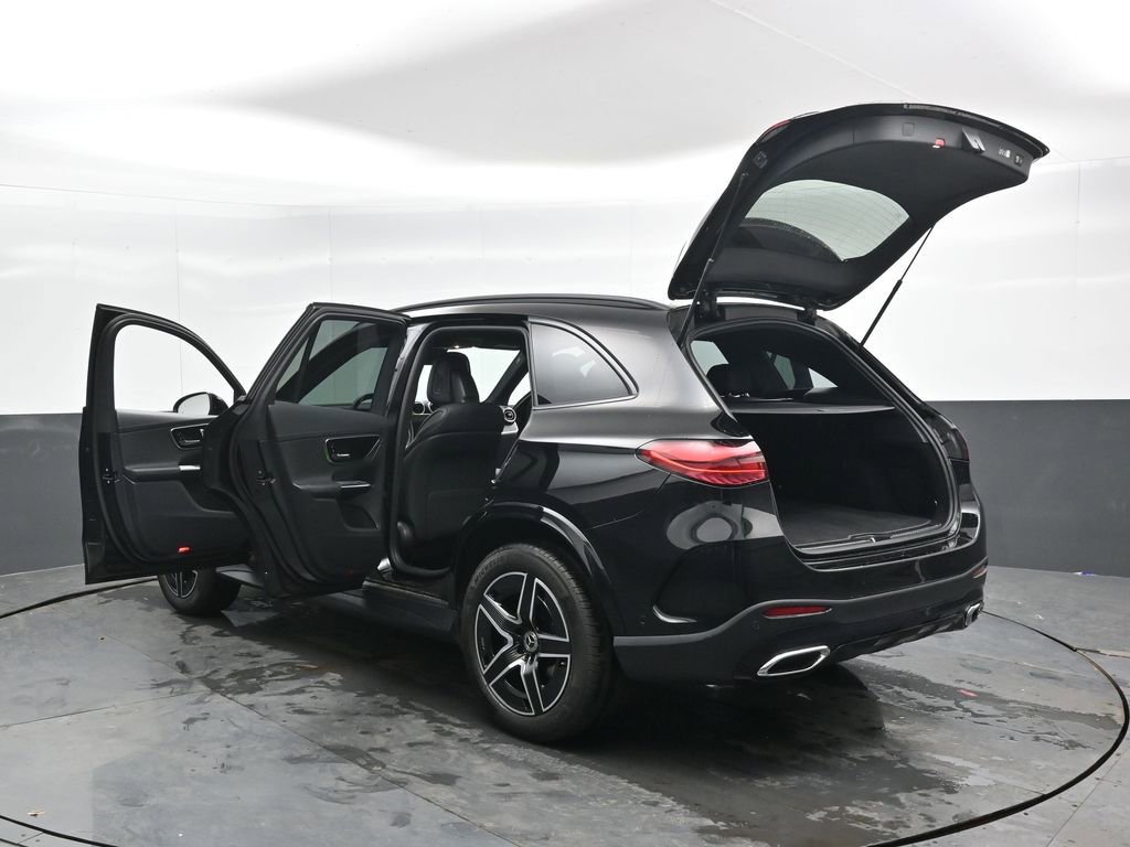 Used 2023 Mercedes-Benz GLC 300 image 43