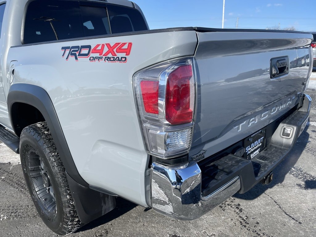 Used 2020 Toyota Tacoma TRD Off-Road image 34