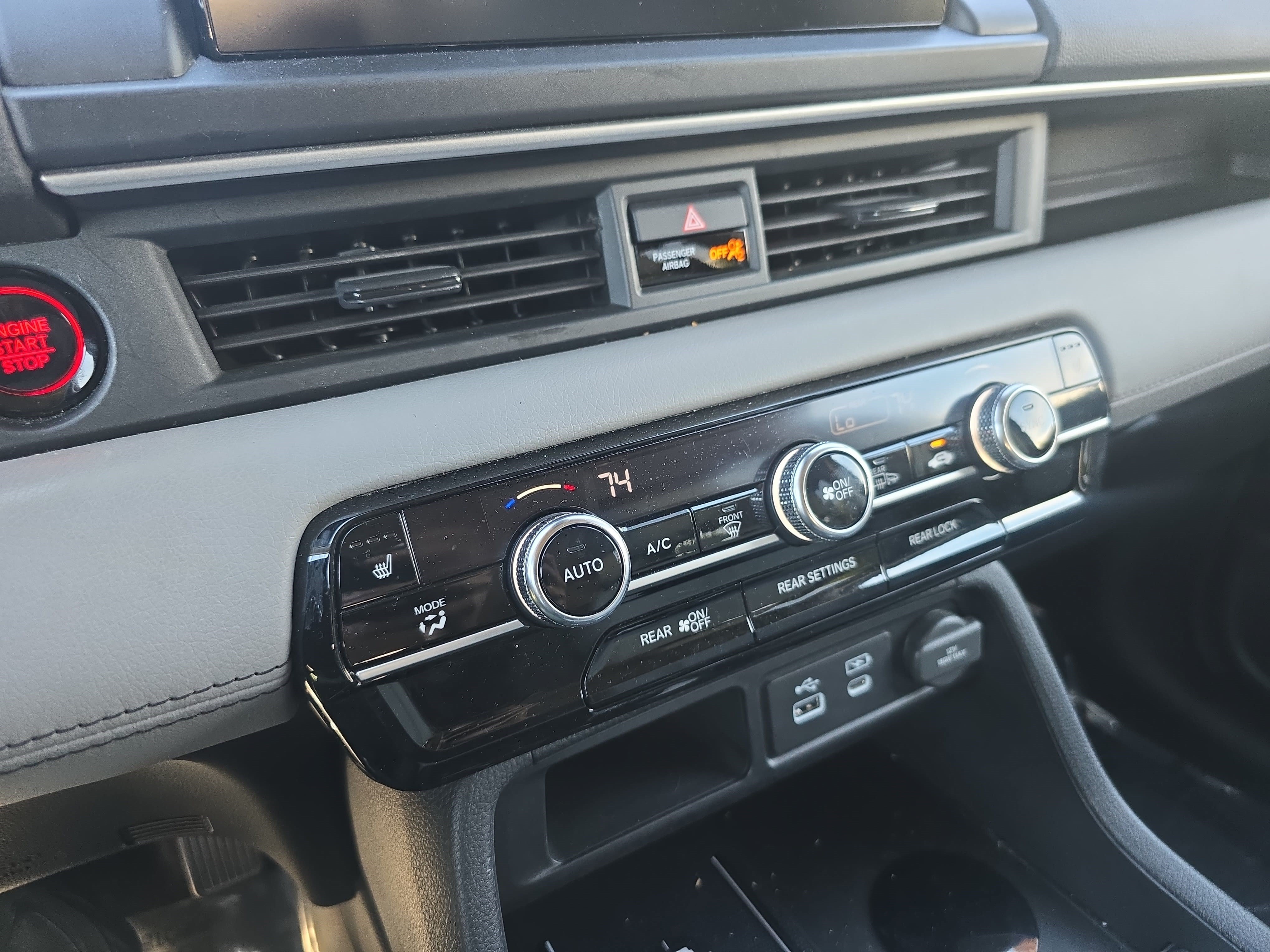 Certified 2024 Honda Pilot Touring image 24