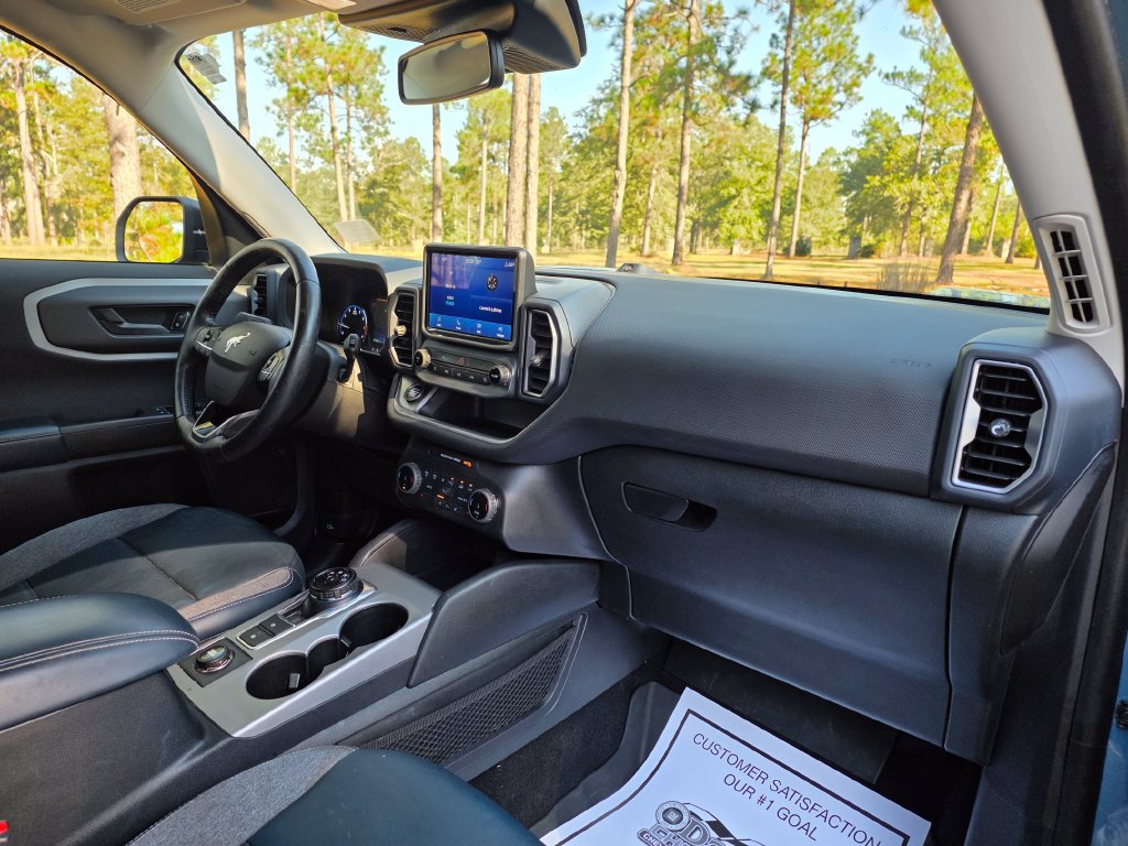 Used 2022 Ford Bronco Sport Outer Banks w/ Tech Package AWD/4WD image 24