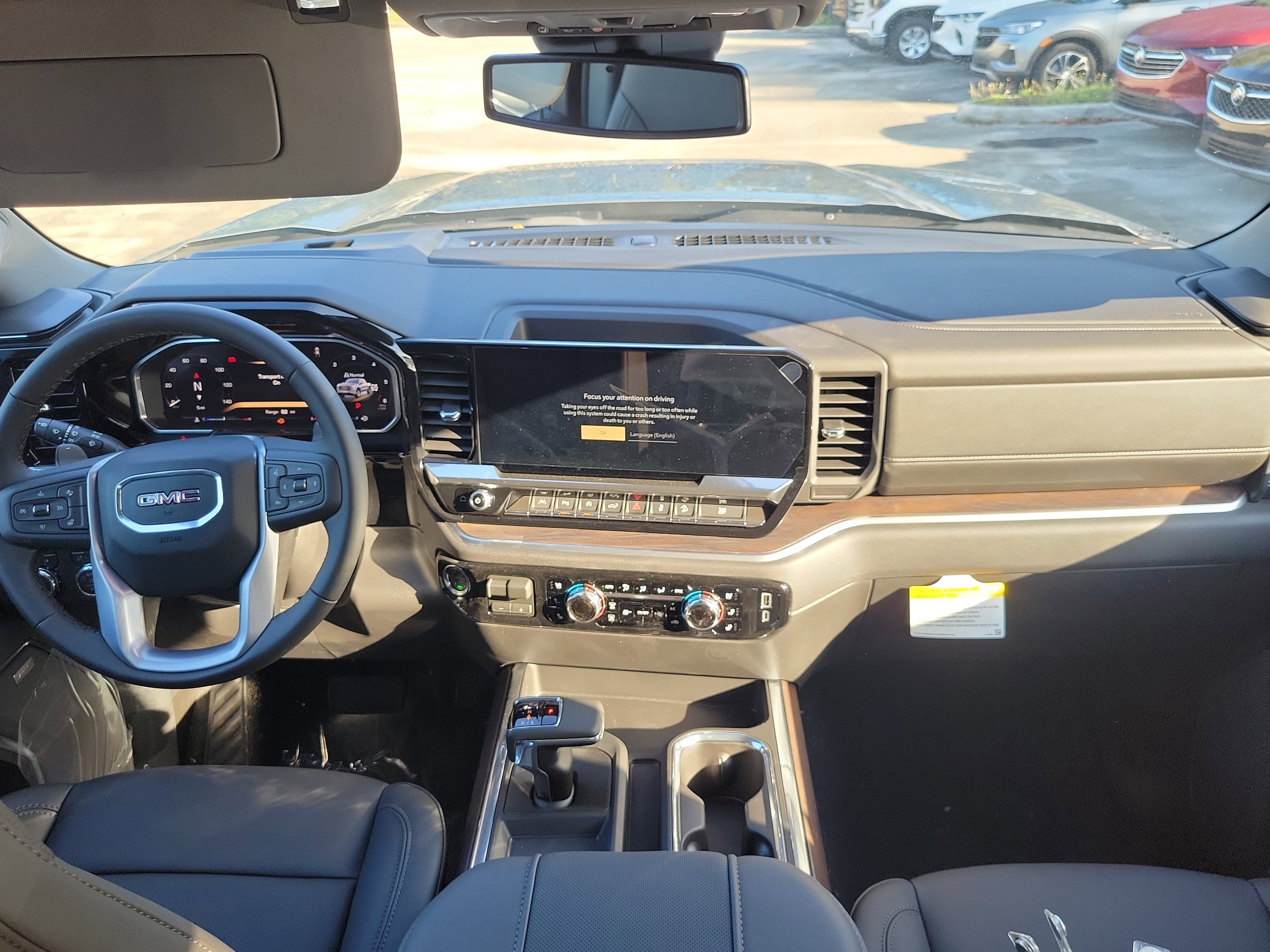 New 2026 GMC Sierra 1500 SLT w/ SLT Premium Package AWD/4WD image 7