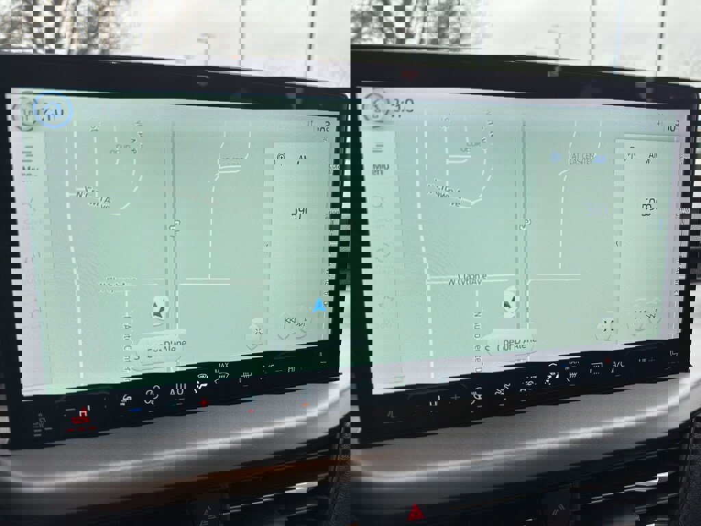 New 2025 Ford Escape SE image 31