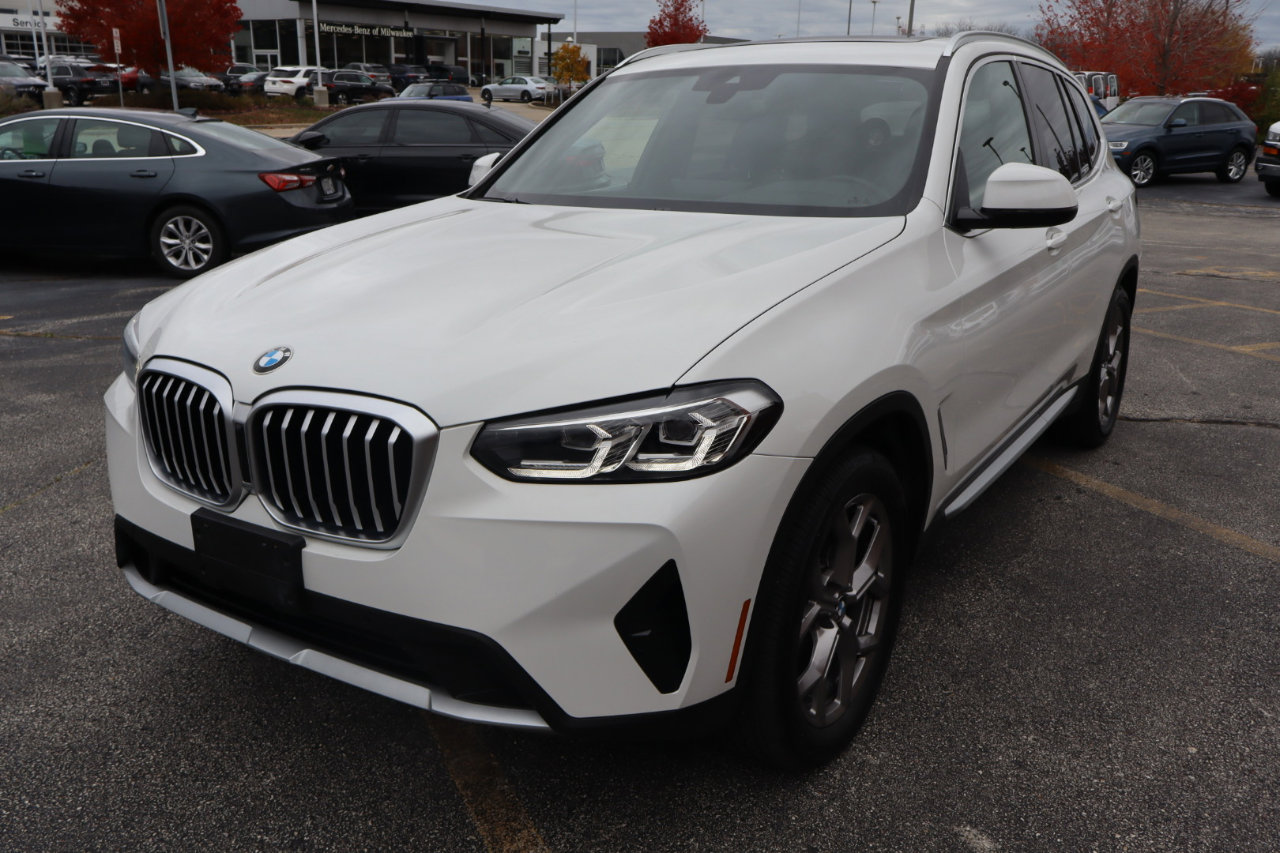 Used 2022 BMW X3 xDrive30i w/ Premium Package 2 image 3