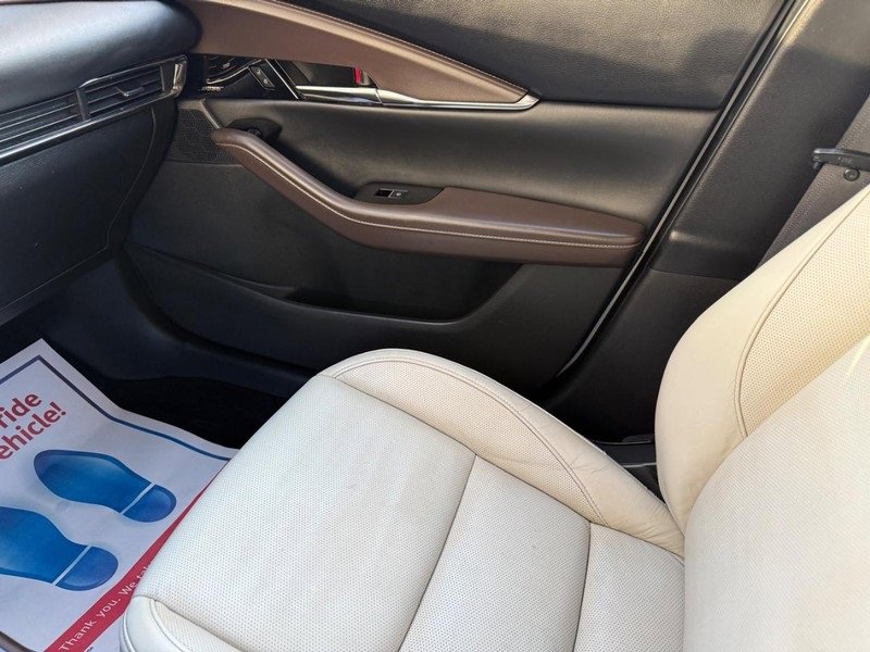 Used 2021 MAZDA CX-30 AWD 2.5 S w/ Premium Package image 24