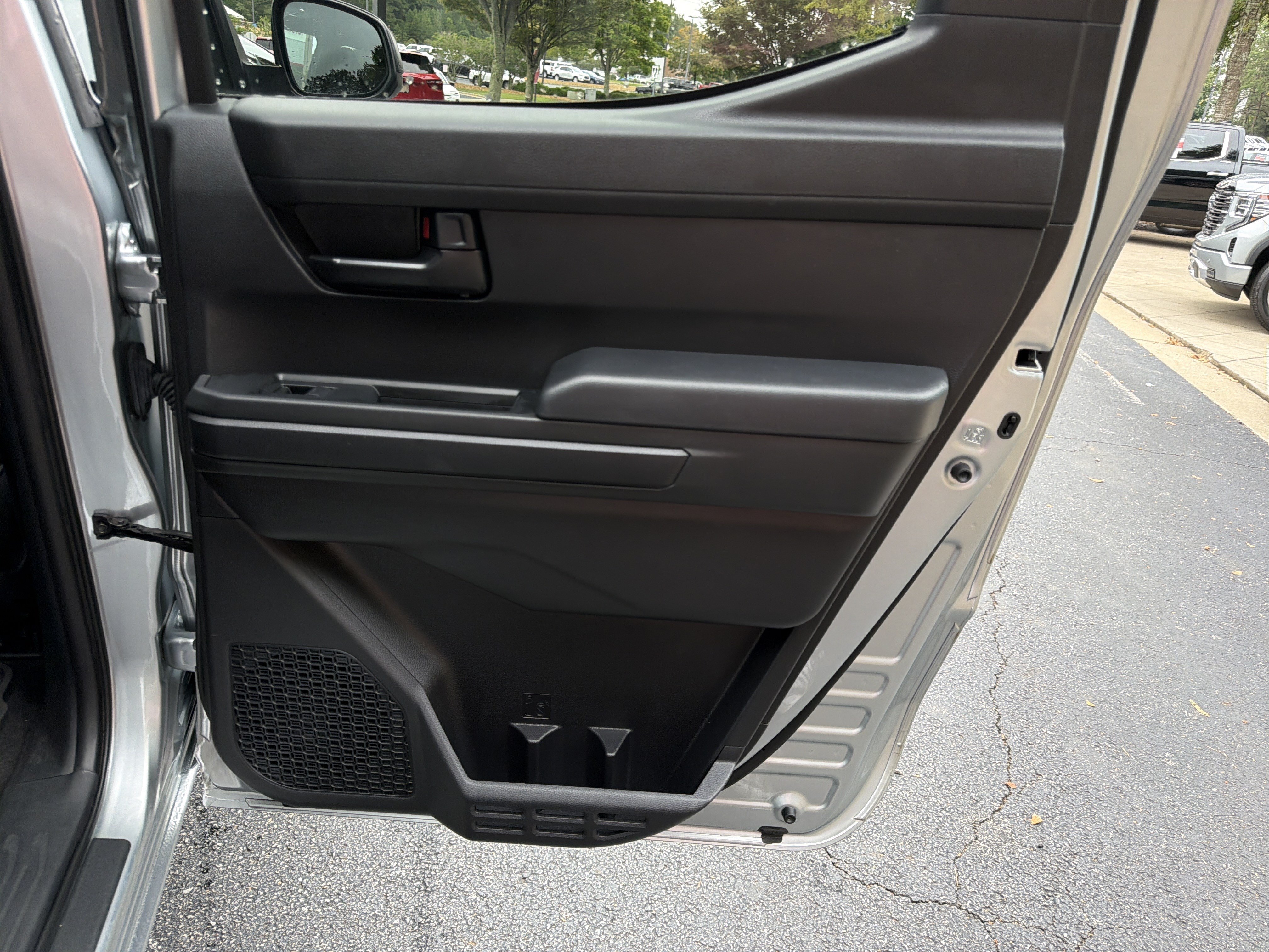 Used 2025 Toyota Tacoma SR RWD image 16