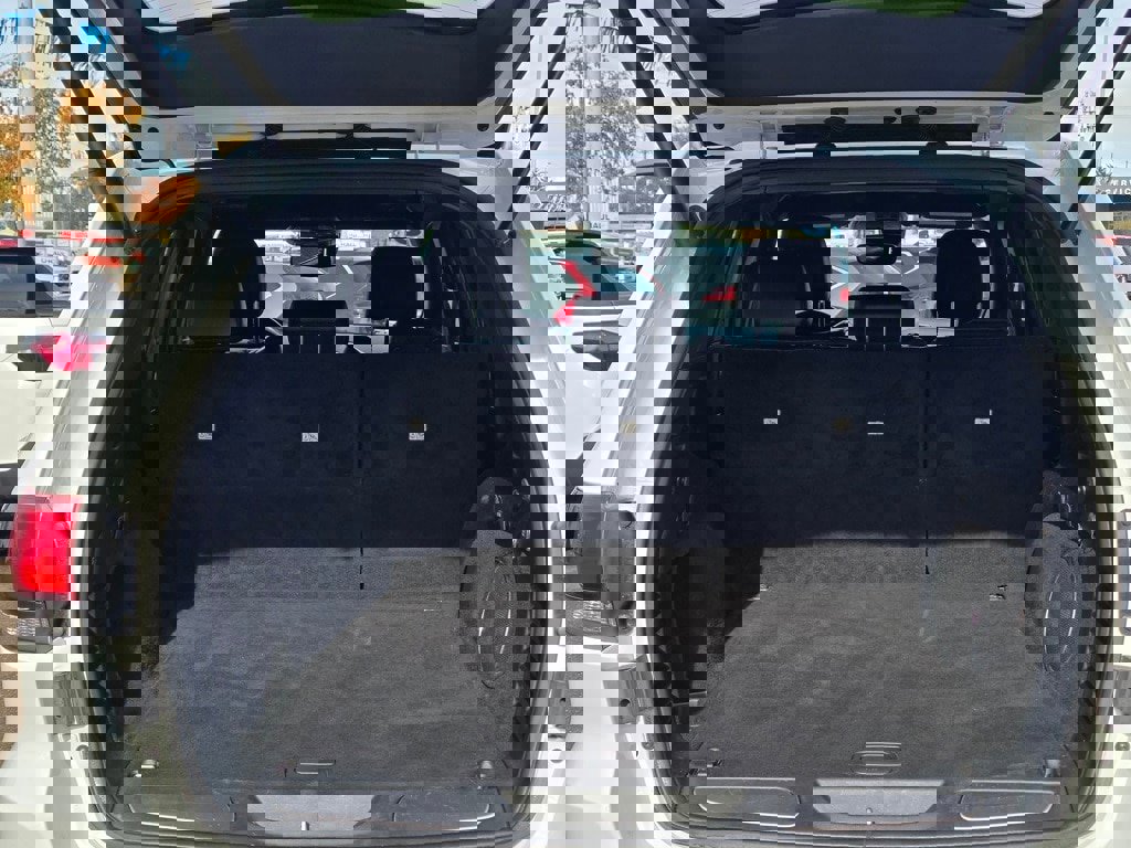 Used 2018 Jeep Grand Cherokee High Altitude image 24