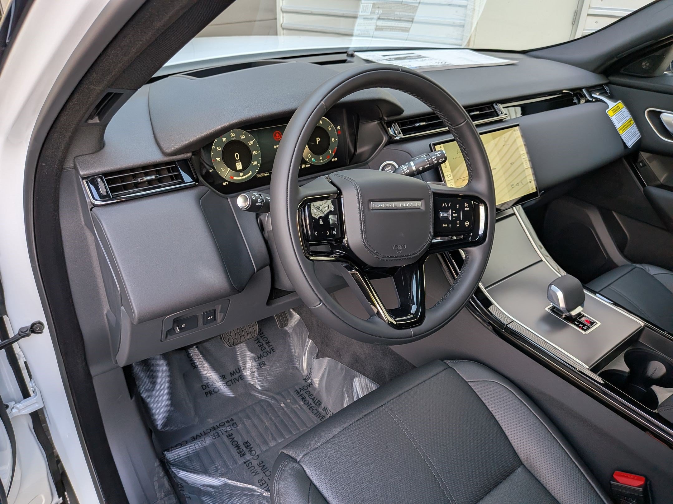 New 2026 Land Rover Range Rover Velar S AWD/4WD image 14