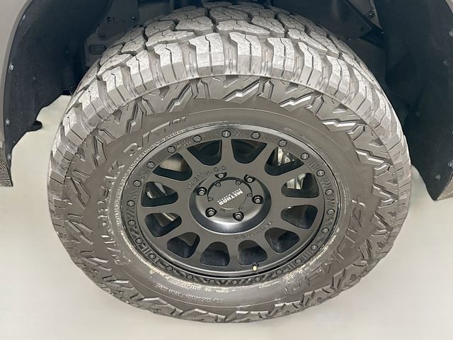 Used 2022 Toyota Tundra SR5 w/ SR5 Convenience Package image 30