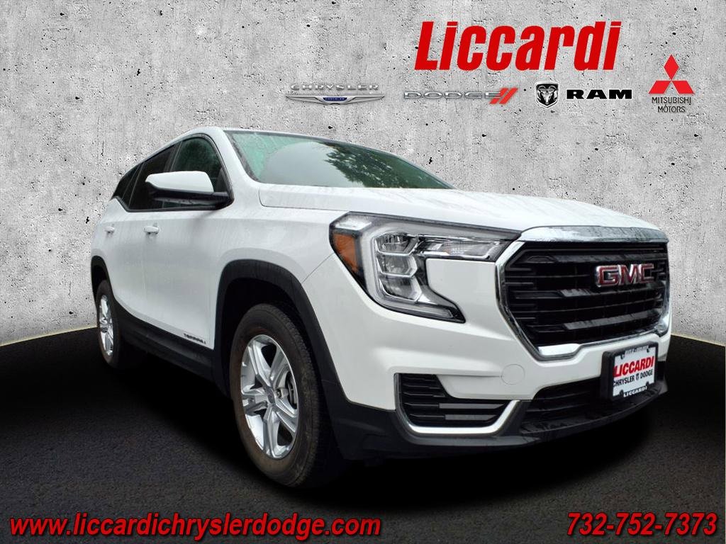 Used 2022 GMC Terrain SLE