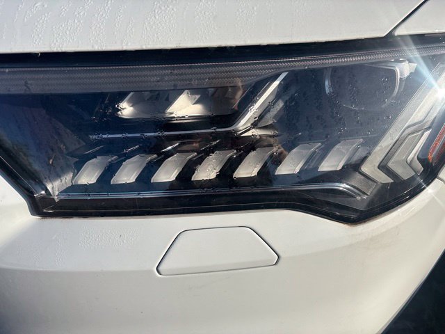 Used 2023 Audi Q7 3.0T Premium w/ Convenience Package AWD/4WD image 2