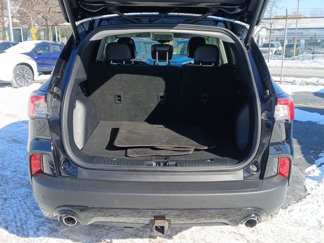 Used 2022 Ford Escape SEL w/ SEL Stealth AWD Package image 24