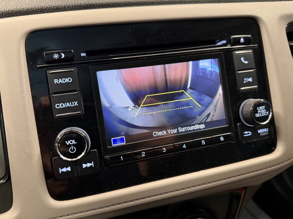 Used 2018 Honda HR-V LX image 10