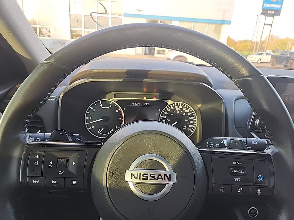 Used 2021 Nissan Rogue SV AWD/4WD image 17