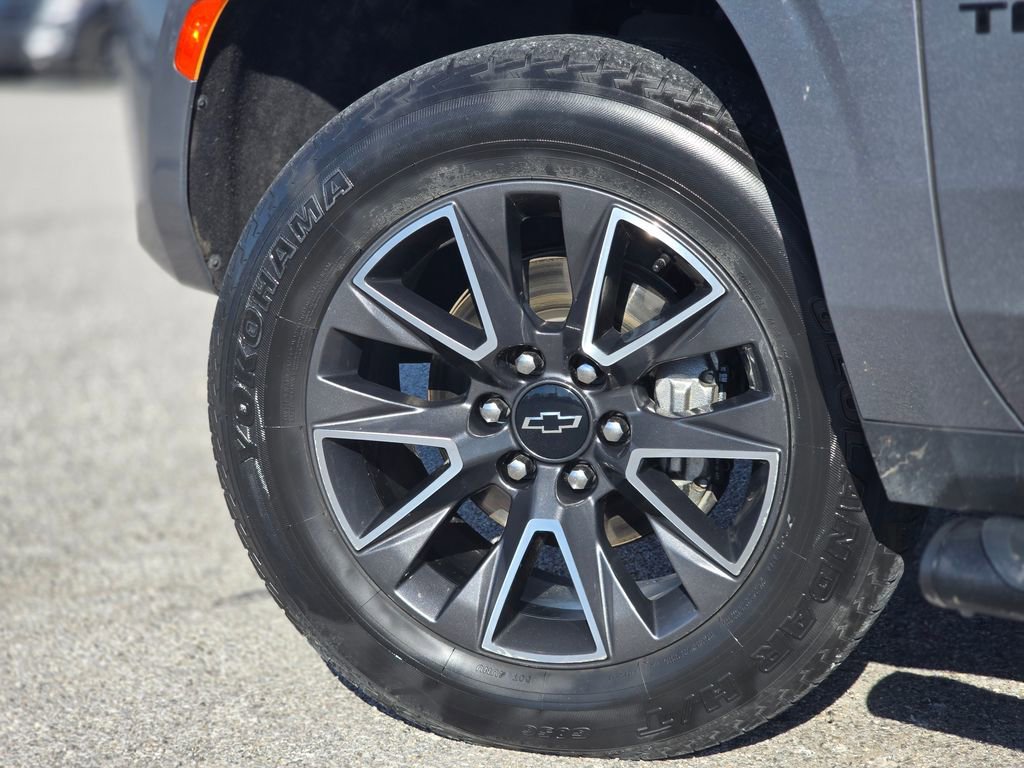 Used 2021 Chevrolet Tahoe Z71 image 11