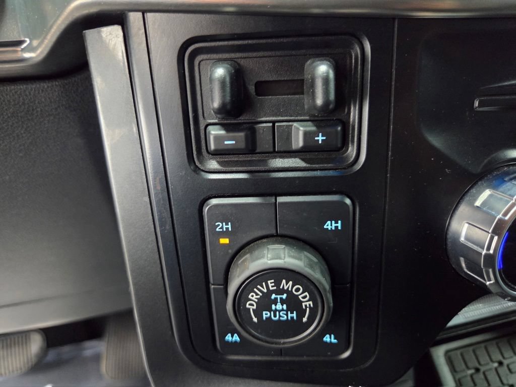 Used 2023 Ford F150 Lariat w/ Equipment Group 502A High AWD/4WD image 42