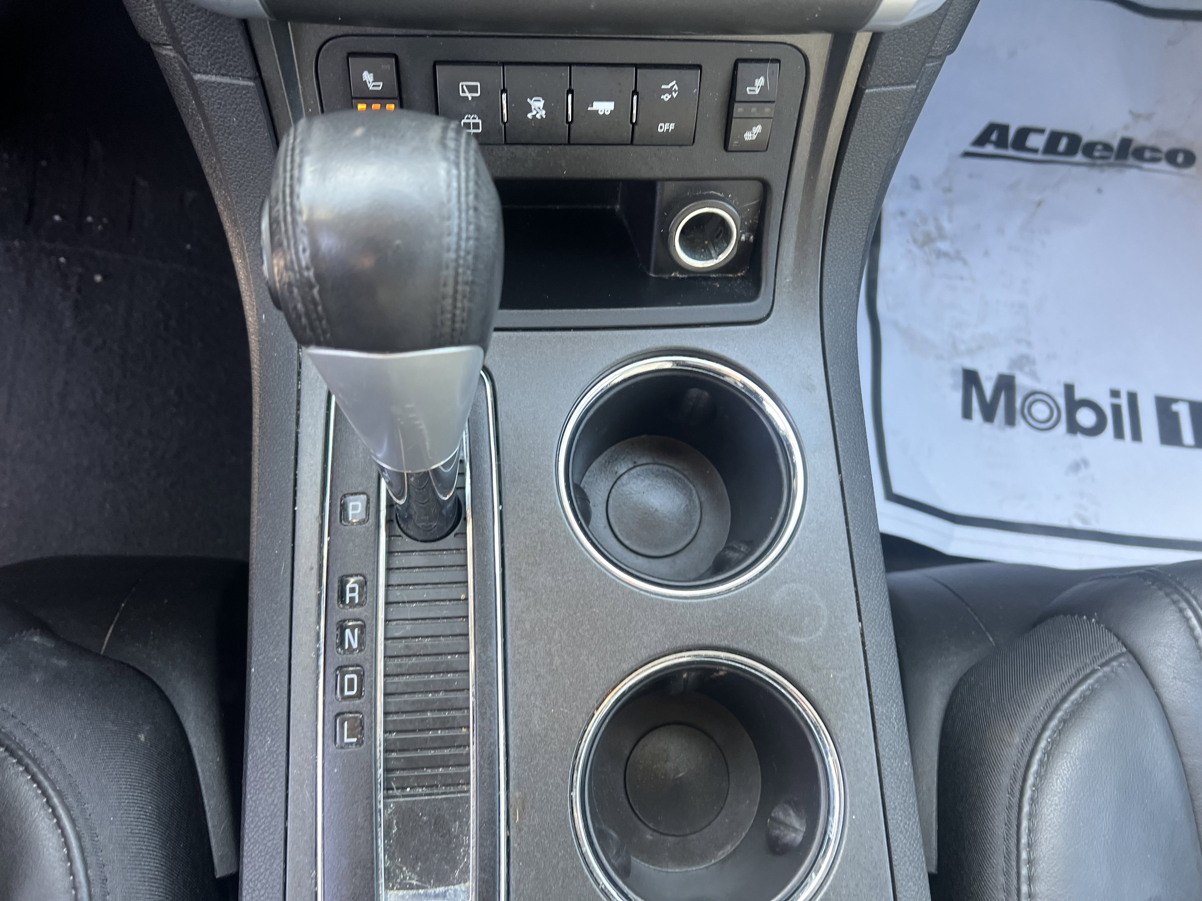 Used 2011 Chevrolet Traverse LT w/ Personal Connectivity Package image 27