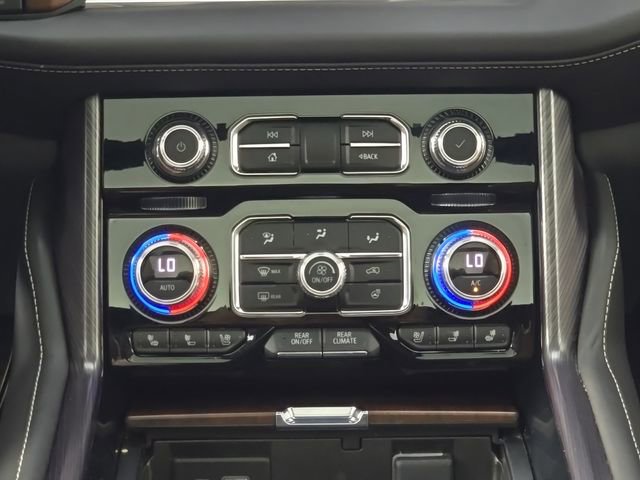 Used 2023 GMC Yukon Denali Ultimate AWD/4WD image 25