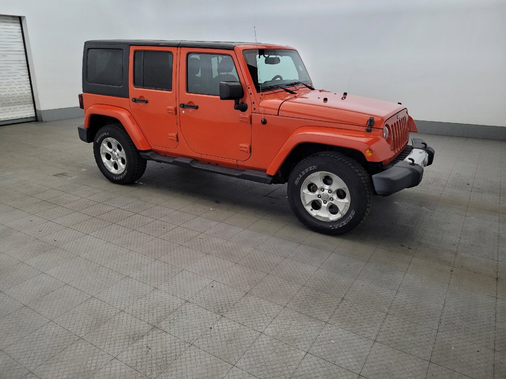 Used 2015 Jeep Wrangler Unlimited Sahara w/ Dual Top Group AWD/4WD image 11