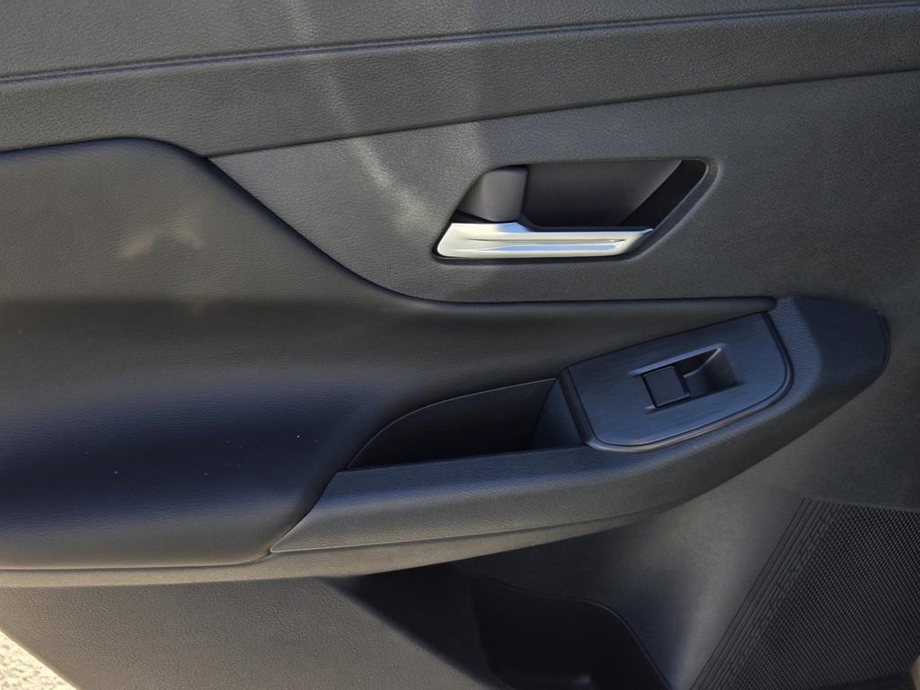 New 2026 Nissan Sentra SR w/ SR Premium Package FWD image 11