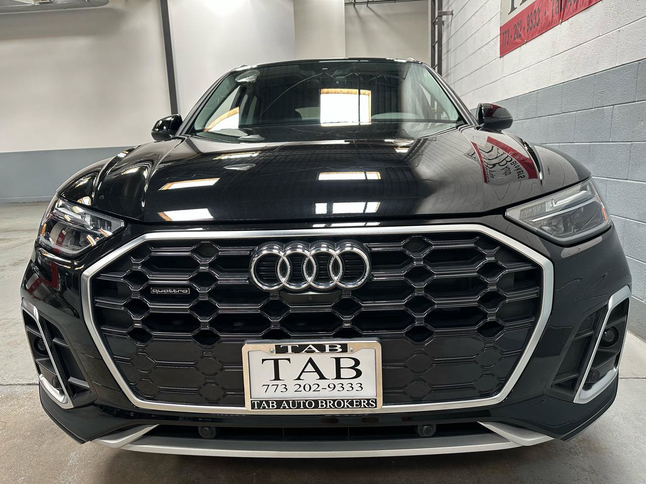 Used 2023 Audi Q5 45 TFSI Premium Plus Sport Uti w/ Premium Plus Package AWD/4WD image 7