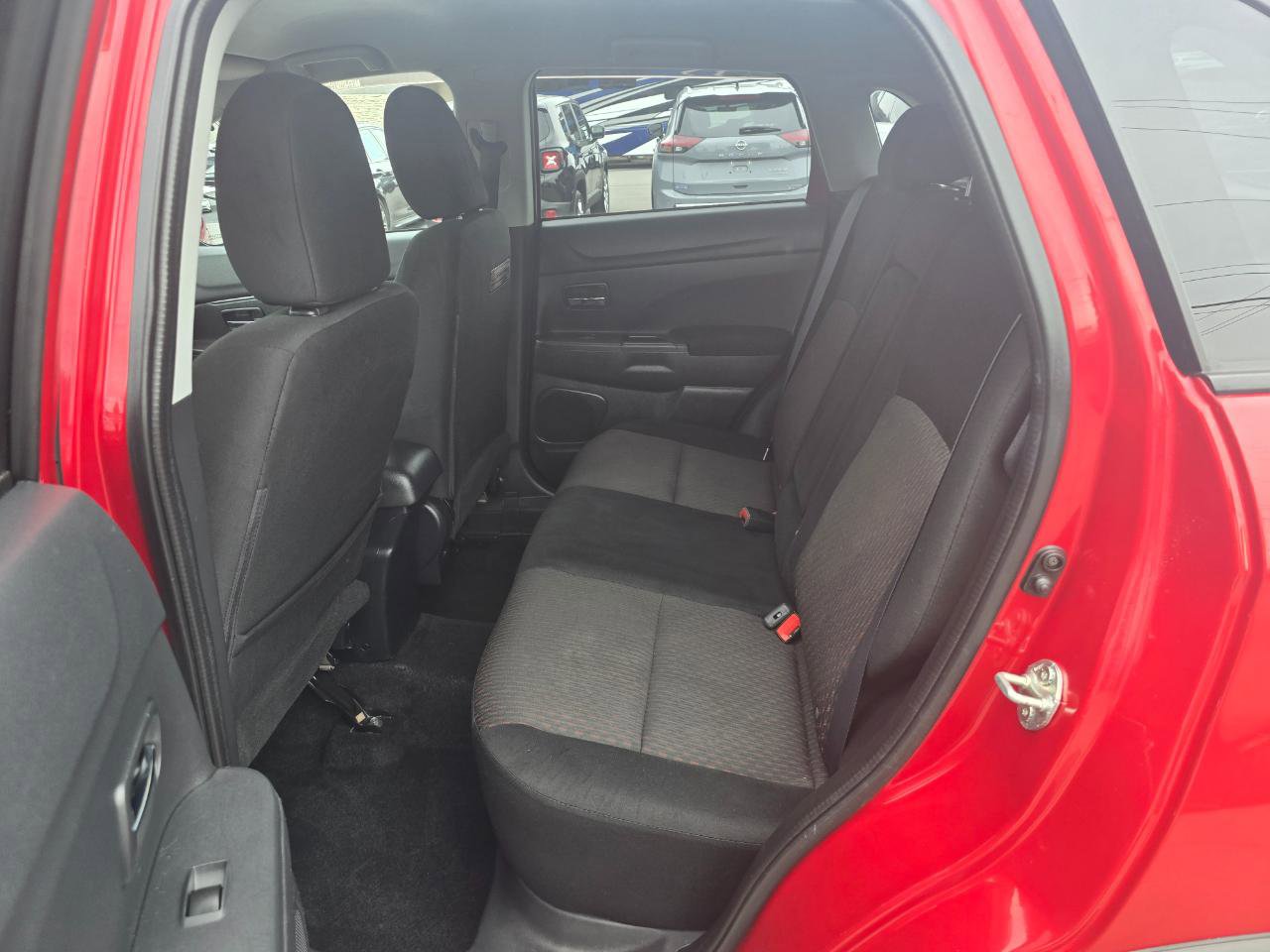 Used 2017 Mitsubishi Outlander Sport ES AWD/4WD image 12