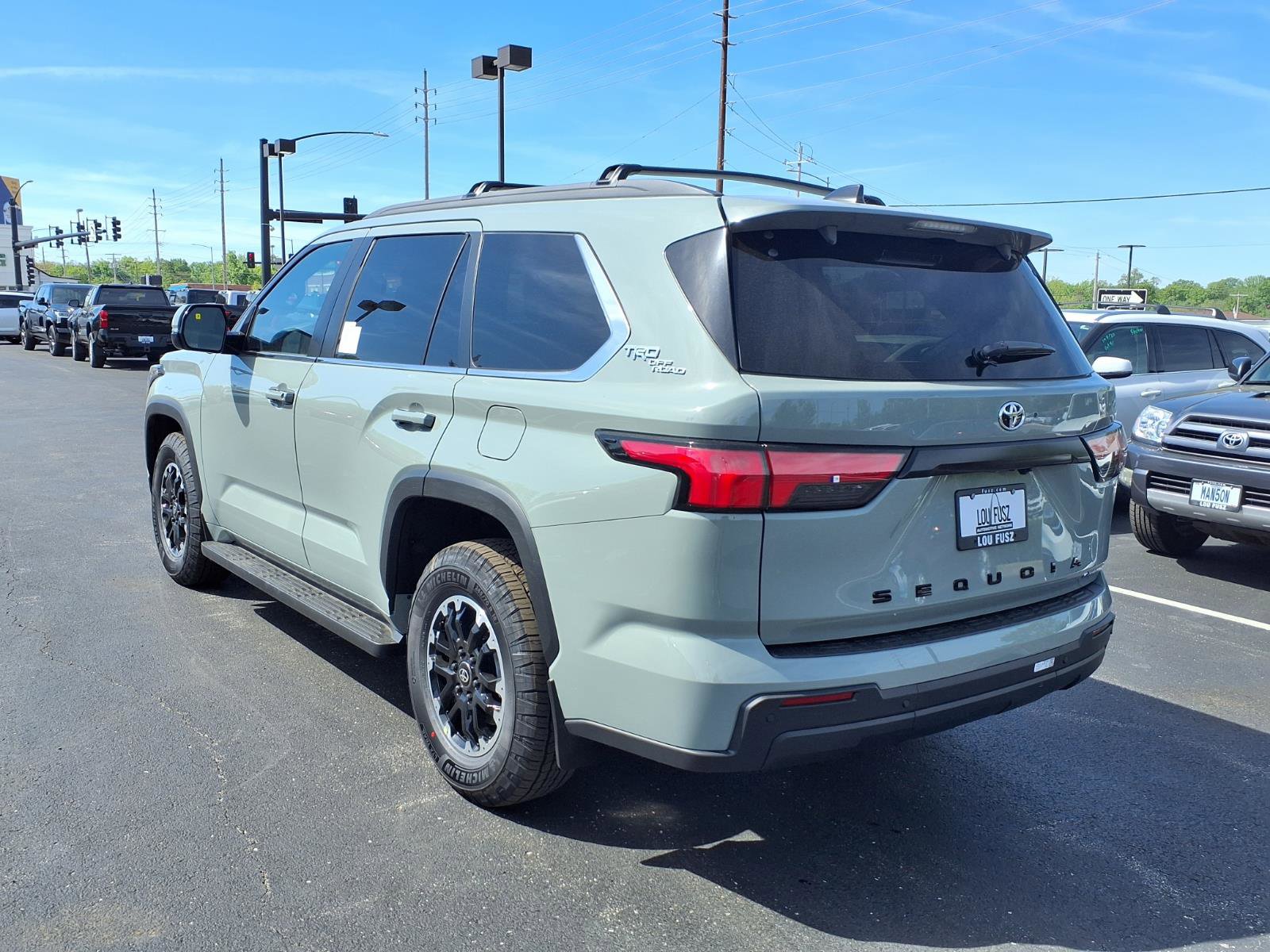 New 2026 Toyota Sequoia SR5 w/ TRD Off-Road Package AWD/4WD image 30