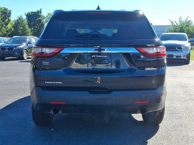 Used 2021 Chevrolet Traverse LS FWD image 8