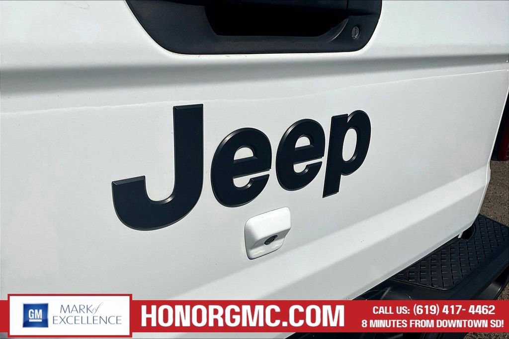 Used 2021 Jeep Gladiator Sport AWD/4WD image 25
