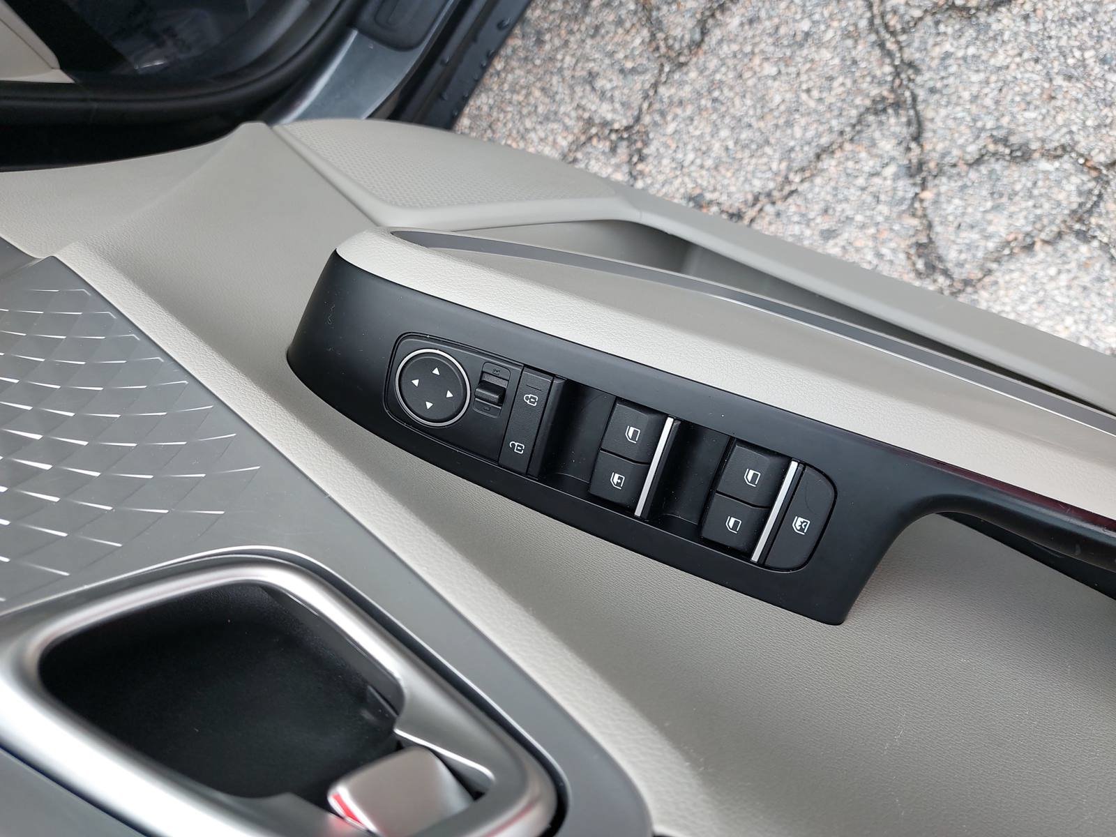 Used 2020 Kia Soul LX FWD image 27