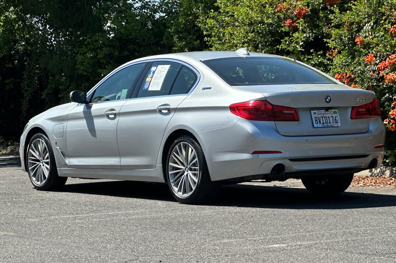 Used 2018 BMW 530e RWD image 5