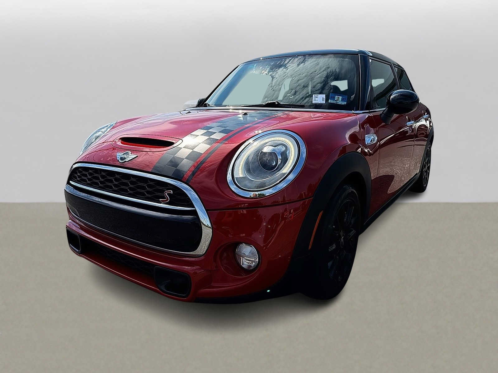 Used 2018 MINI Cooper S FWD image 1