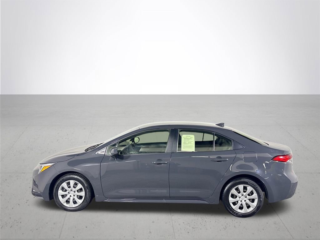Used 2023 Toyota Corolla LE image 9
