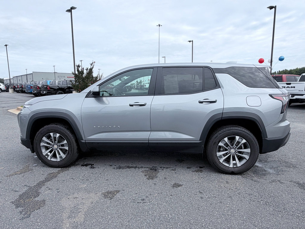 Used 2026 Chevrolet Equinox LT w/ Convenience Package II FWD image 5