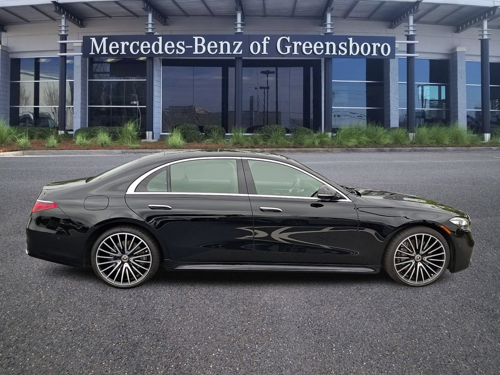 Certified 2022 Mercedes-Benz S 580 4MATIC Sedan image 7