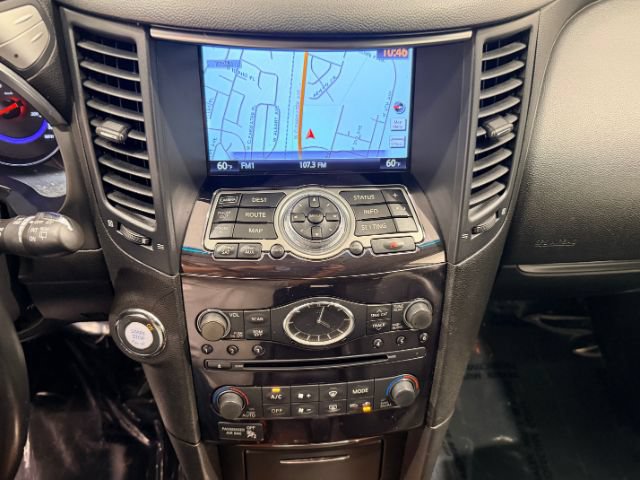 Used 2011 INFINITI FX35 AWD w/ Premium Pkg image 42