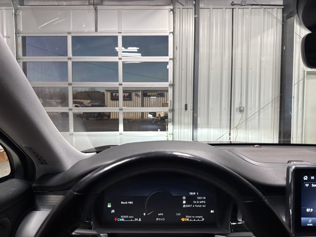 Used 2022 Lincoln Corsair Reserve w/ Luxury Package image 10