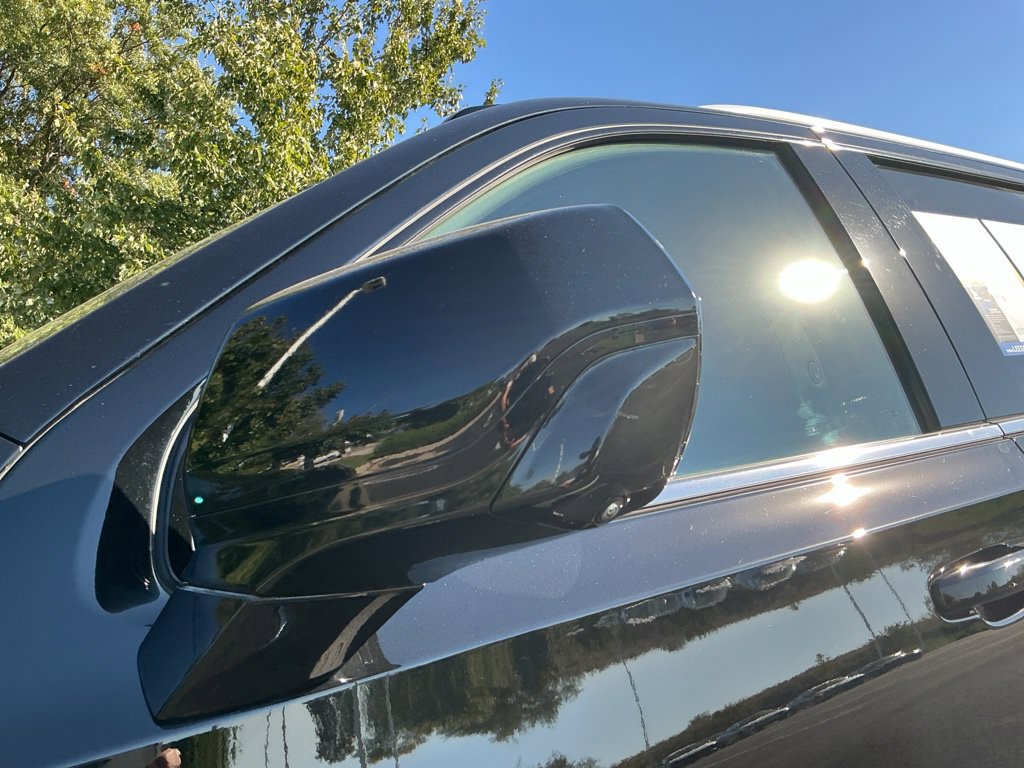 Used 2025 Chevrolet Tahoe LT AWD/4WD image 7
