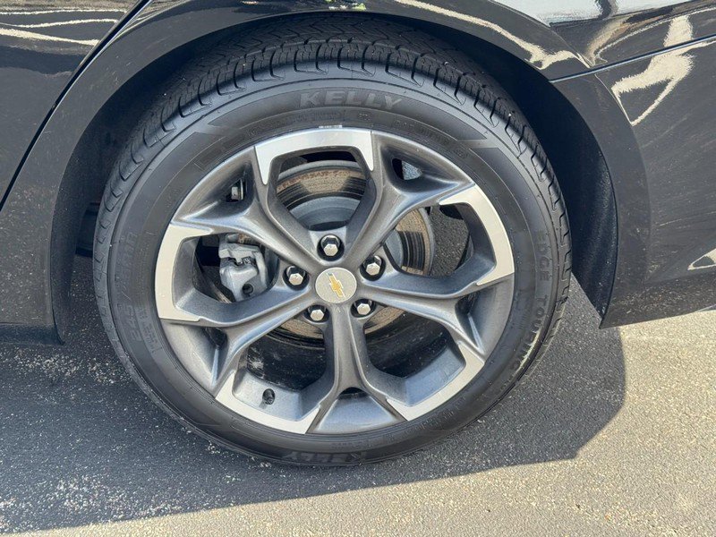 Used 2023 Chevrolet Malibu LT image 7