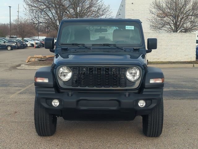 Used 2025 Jeep Wrangler Sport image 8