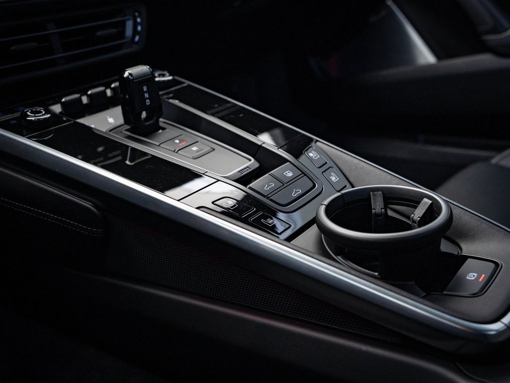 Used 2015 Porsche 911 Carrera image 41