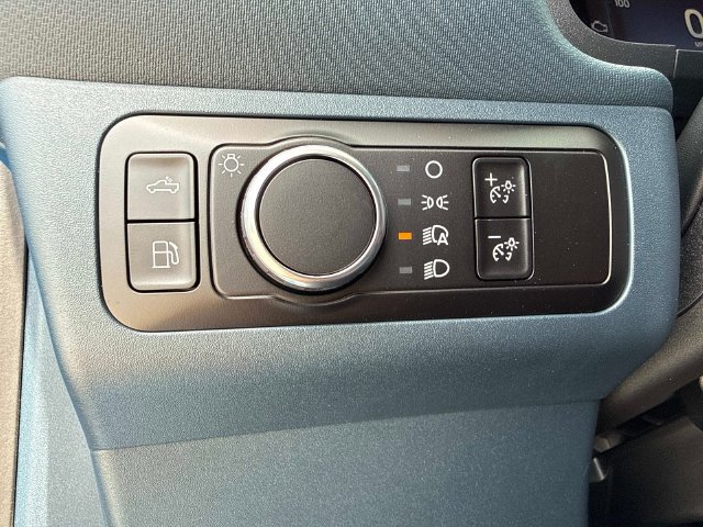 New 2026 Ford Maverick XLT w/ XLT Luxury Package FWD image 32
