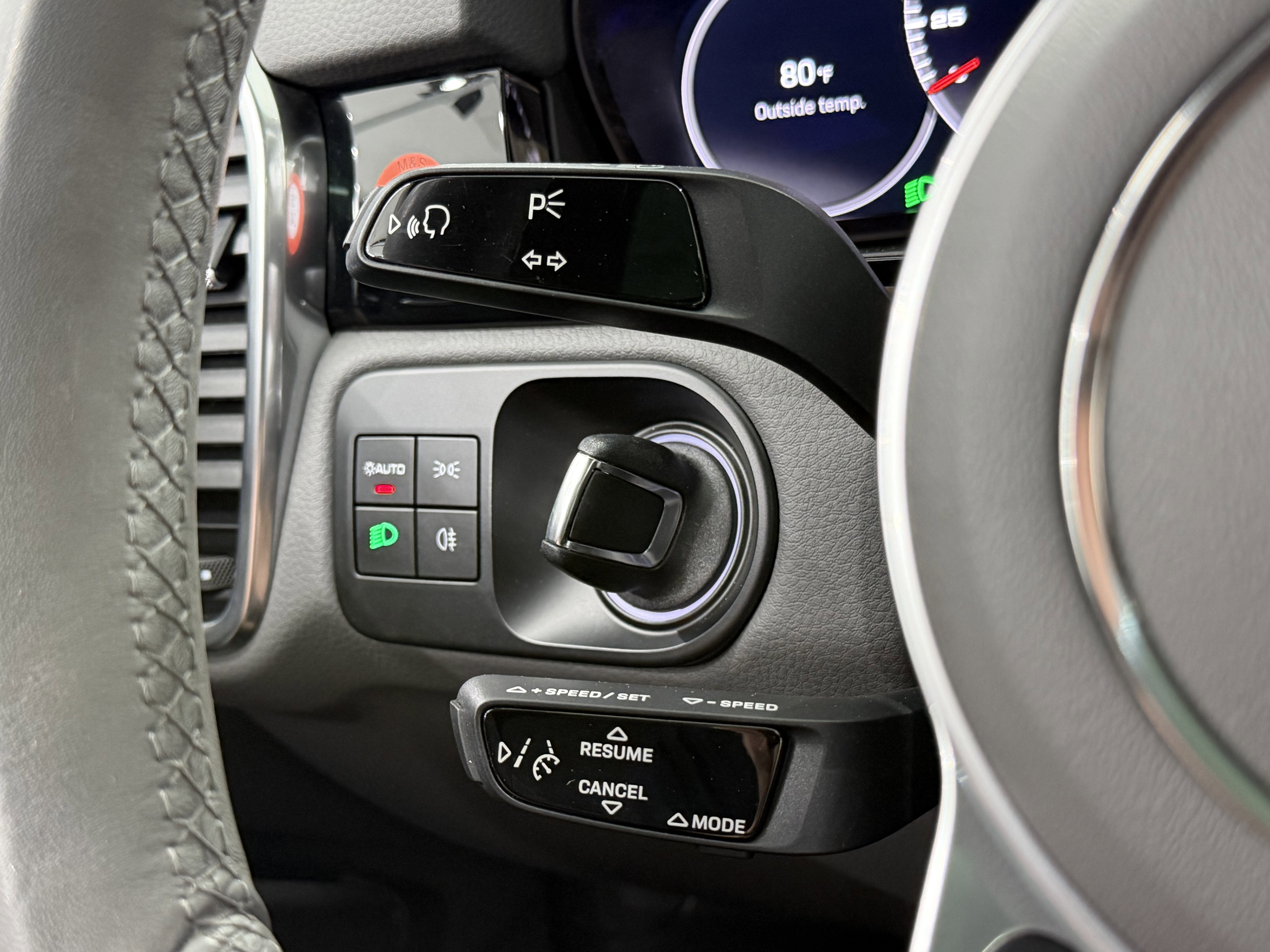 Certified 2023 Porsche Cayenne image 48