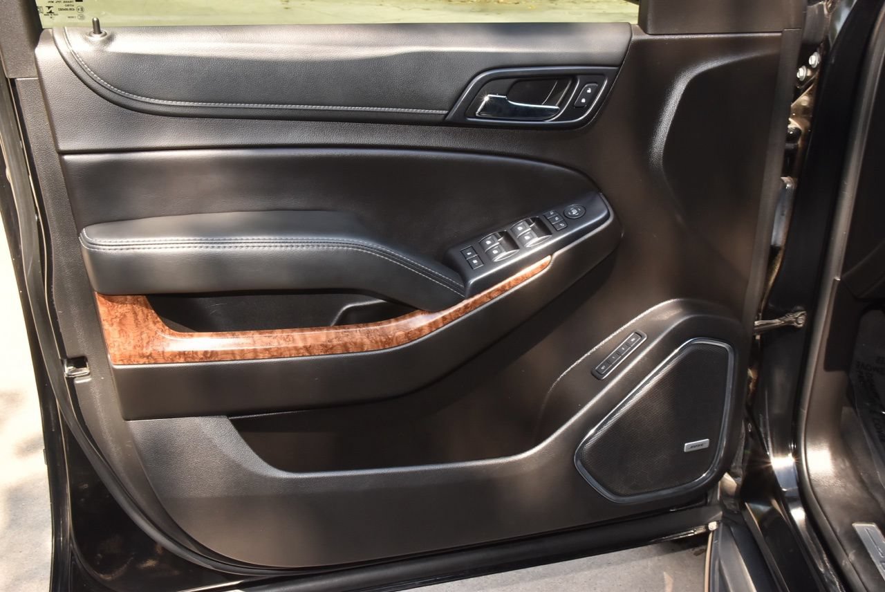 Used 2019 Chevrolet Tahoe Premier AWD/4WD image 38
