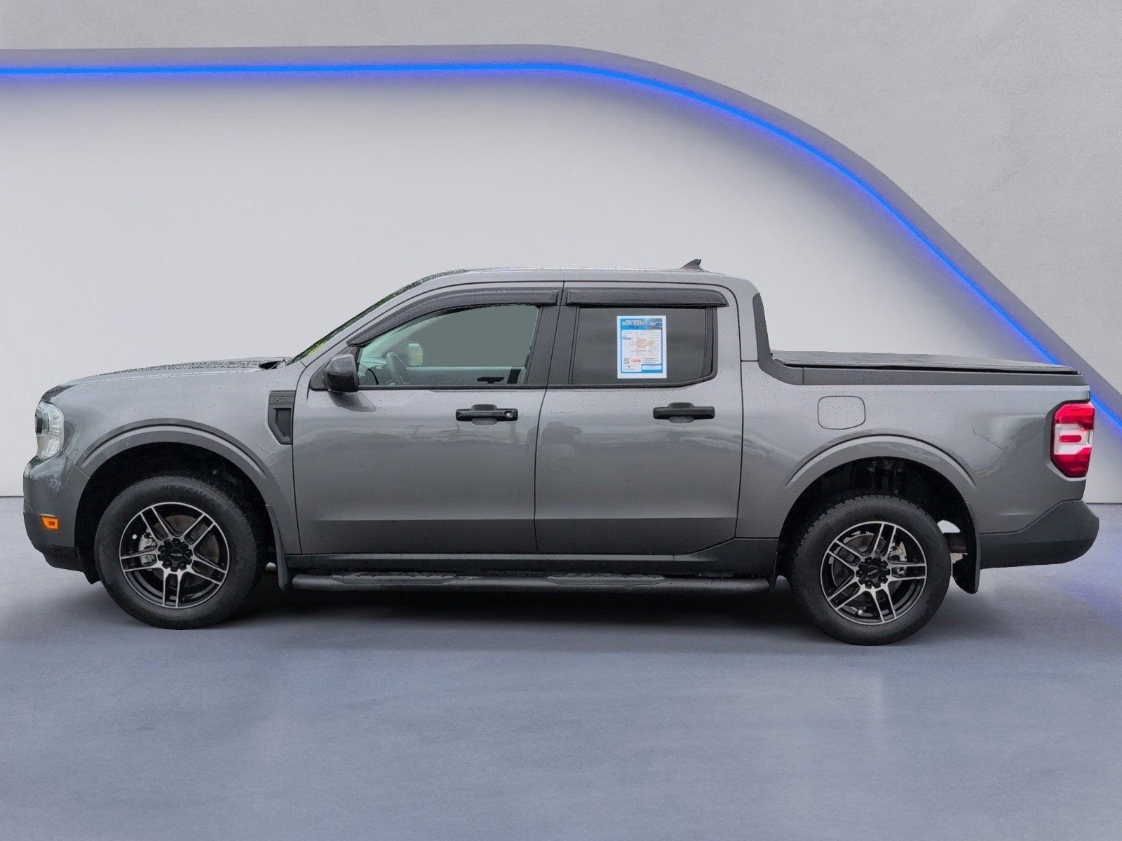 Used 2022 Ford Maverick XL FWD image 11