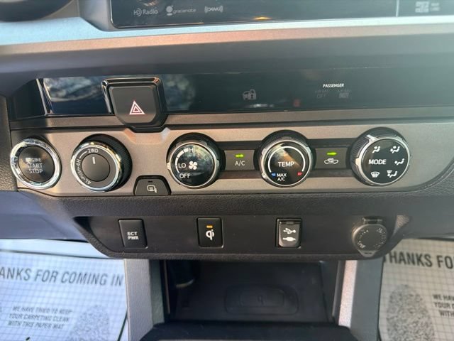 Used 2017 Toyota Tacoma TRD Off-Road w/ Tow Package (A/T) AWD/4WD image 18