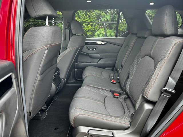 New 2025 Honda Pilot Sport image 24