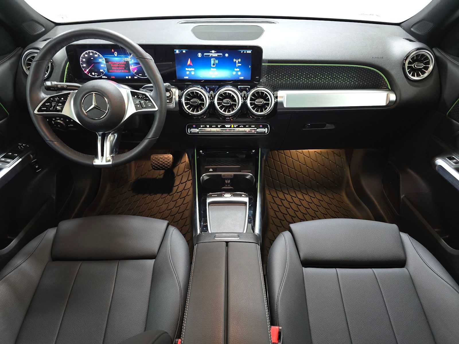 Certified 2026 Mercedes-Benz GLB 250 4MATIC image 19