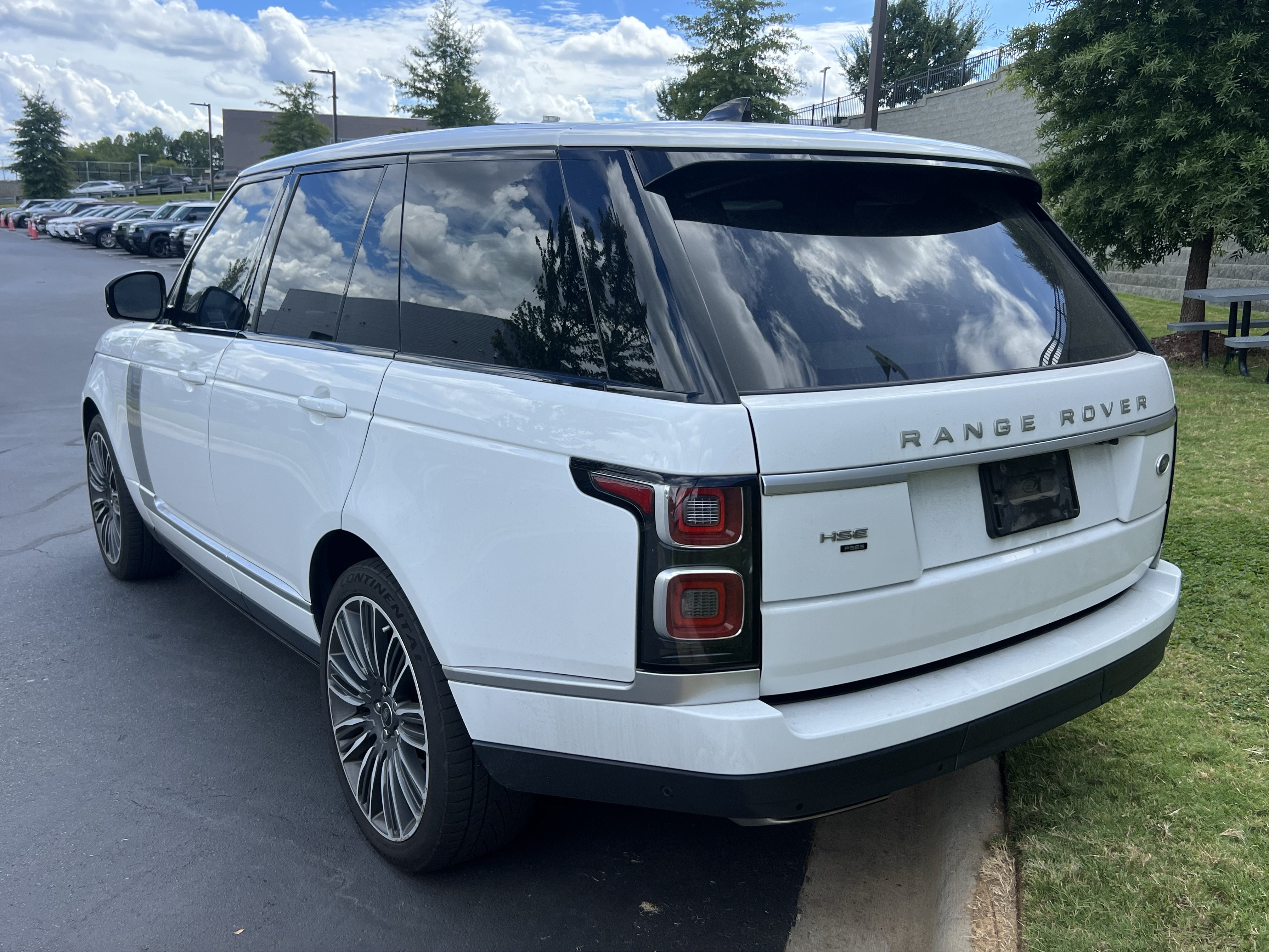 Used 2021 Land Rover Range Rover P525 Westminster Edition AWD/4WD image 5