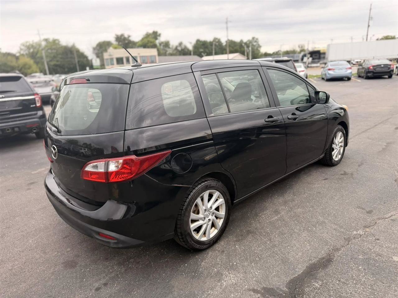 Used 2012 MAZDA MAZDA5 Sport FWD image 7