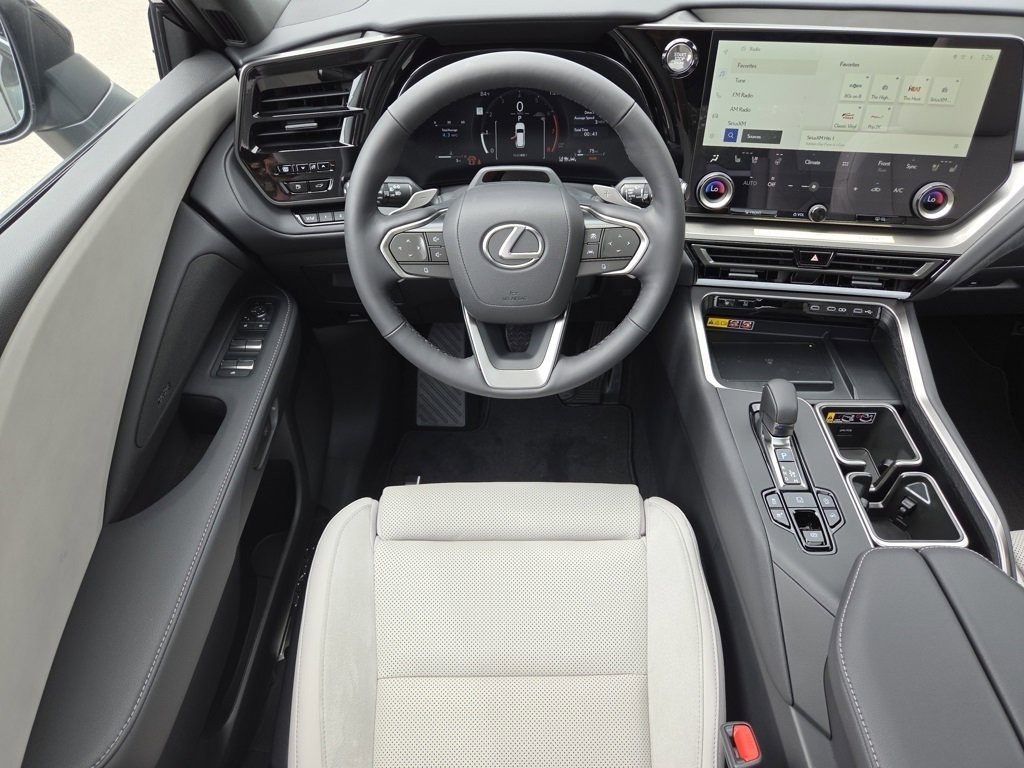 New 2025 Lexus TX 350 AWD image 4